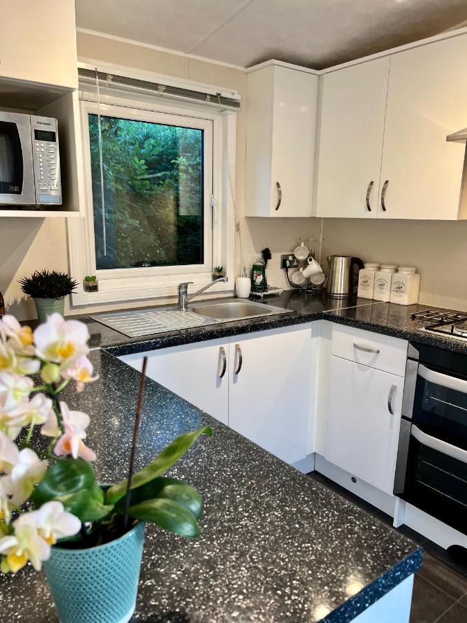 New Forest Hideaway- Self Catering Accommodation Newbridge  Dış mekan fotoğraf